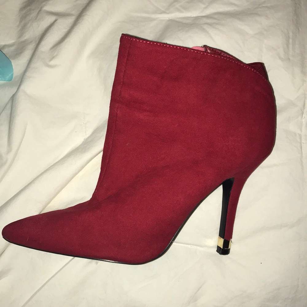 Red boot heels